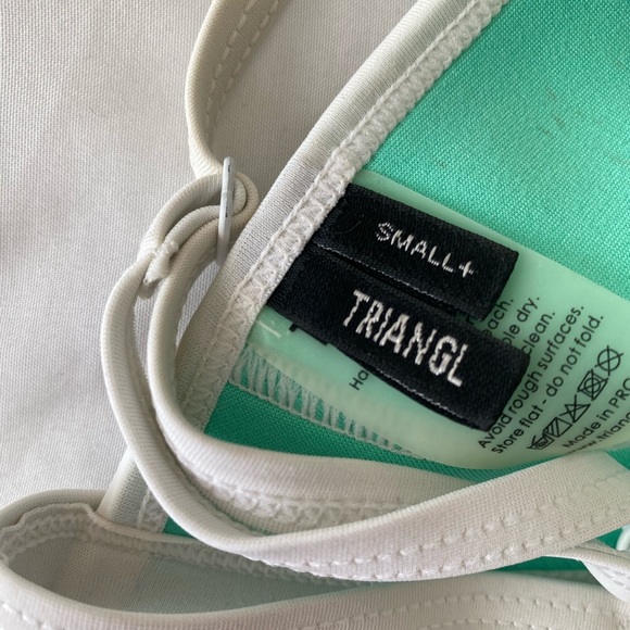 Triangl Swim Bikini - Picture 6 of 7